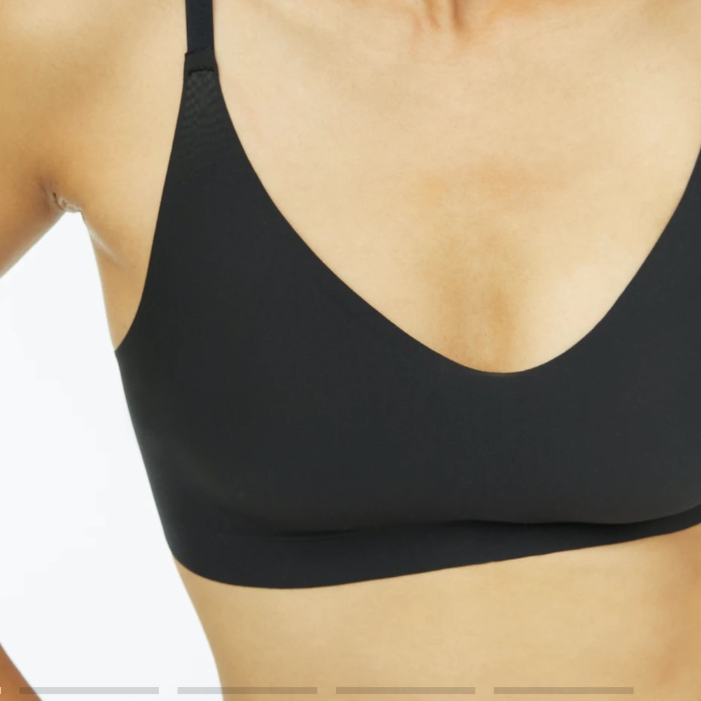 Italic seamless bra